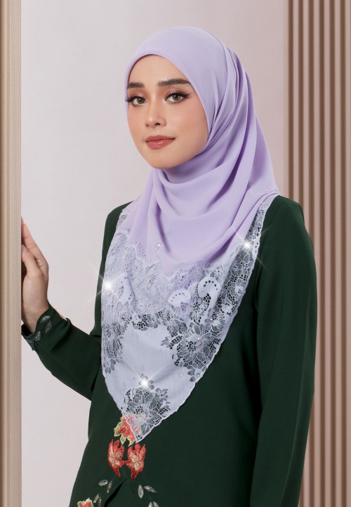 SQUARE PRIMROSE PLAIN LACE DIAMOND 249