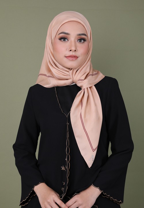 SQ JACQUARD TWILL BORDER MINI 179