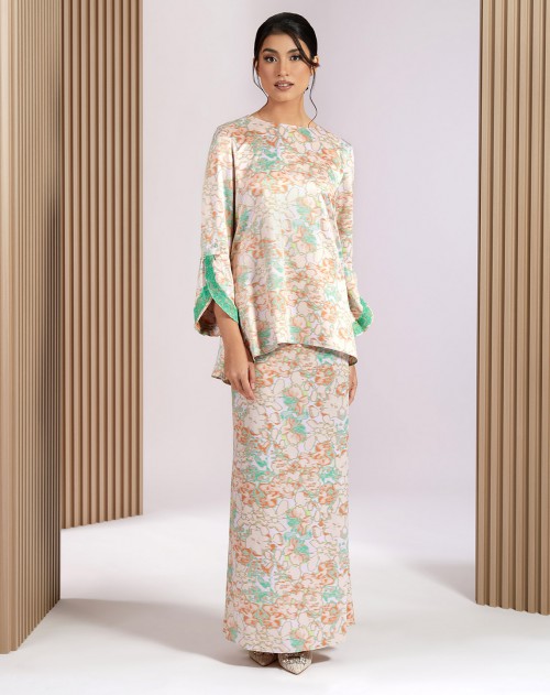 MALYA BAJU KURUNG