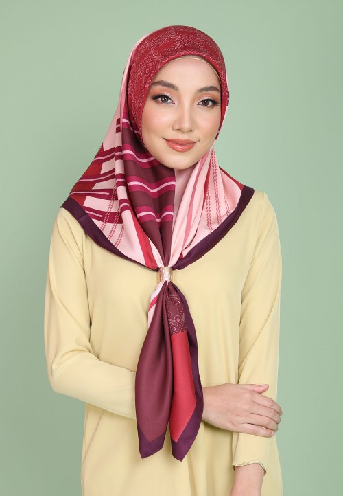 SQ ELLA ENCHANTED TWILL PTD 190
