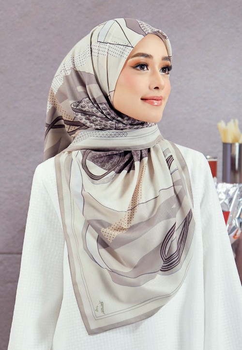 IKAT TEPI VOILE SQUARE SCARF