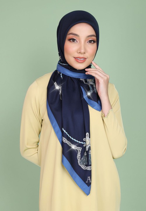 SQ TWIN TASSEL PTD DIAMOND 289