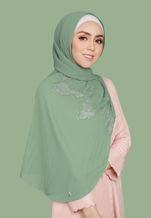 SHAWL PRETTY PLEATS LACE DIAMOND 298