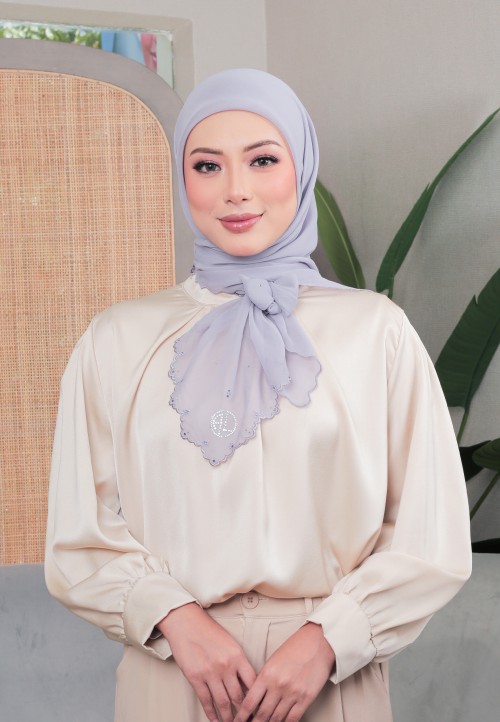 SQUARE MANDEVILLA VOILE 249