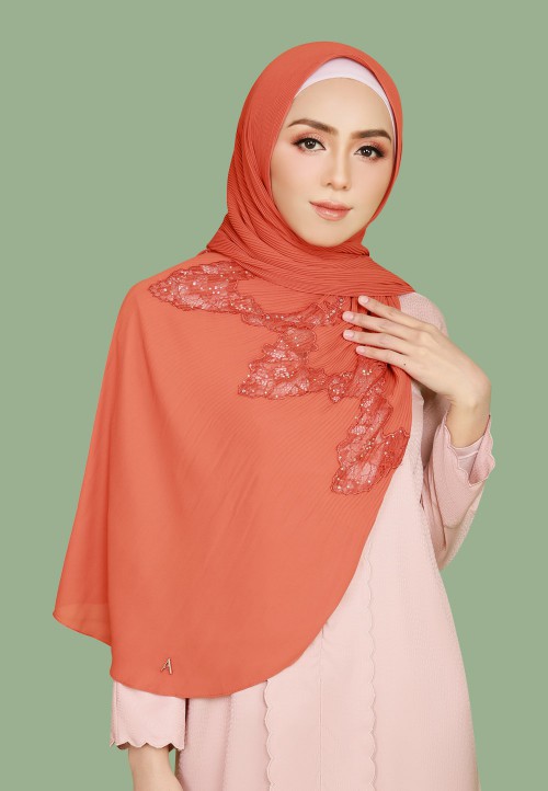 SHAWL PRETTY PLEATS LACE DIAMOND 298