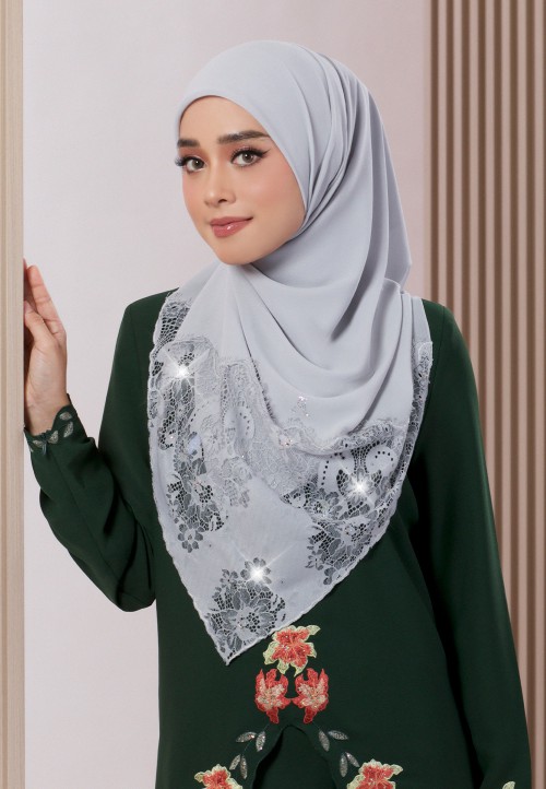 SQUARE PRIMROSE PLAIN LACE DIAMOND 249
