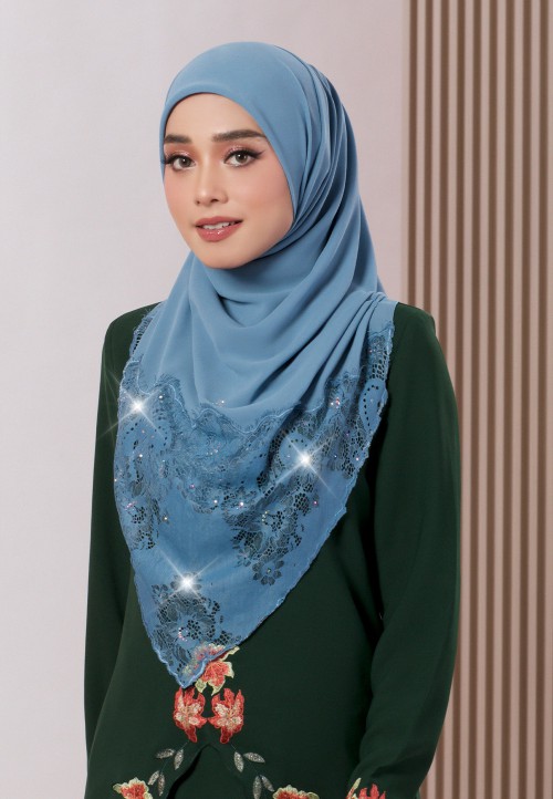 SQUARE PRIMROSE PLAIN LACE DIAMOND 249