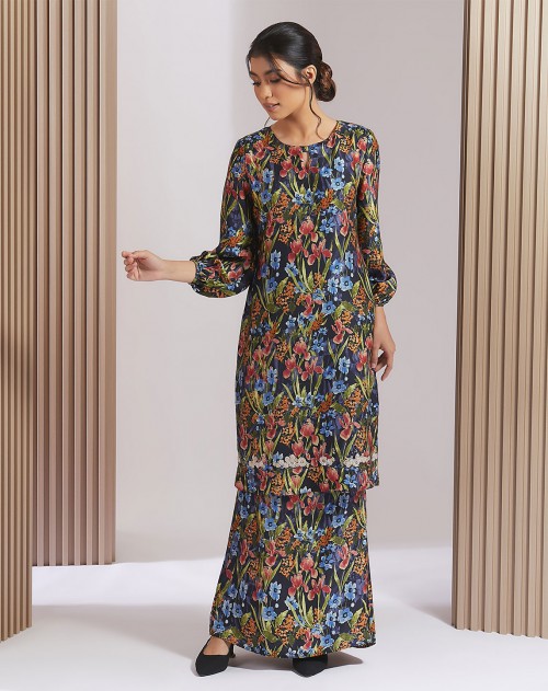 TEANA BAJU KURUNG
