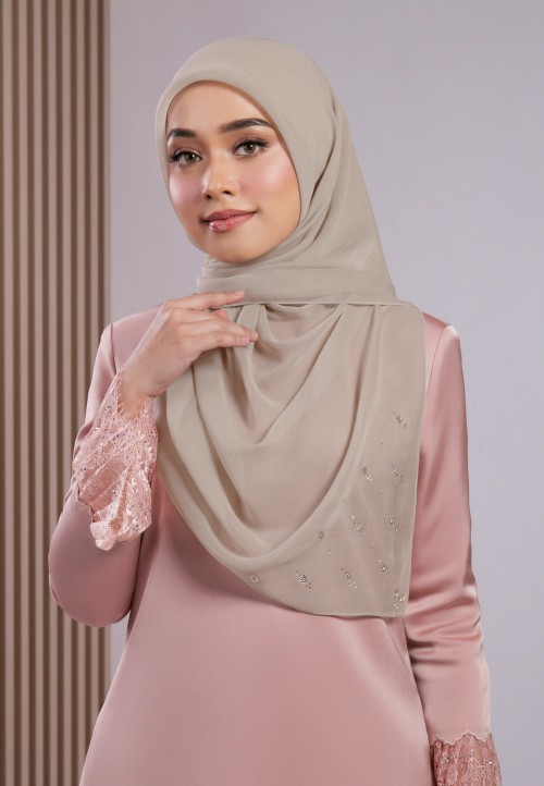 SQ IRIS VOILE PLAIN DIAMOND 199