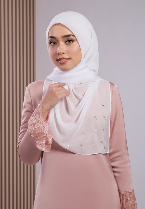 SQ IRIS VOILE PLAIN DIAMOND 199