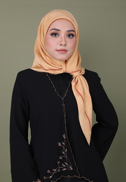 SQ JACQUARD TWILL BORDER MINI 179