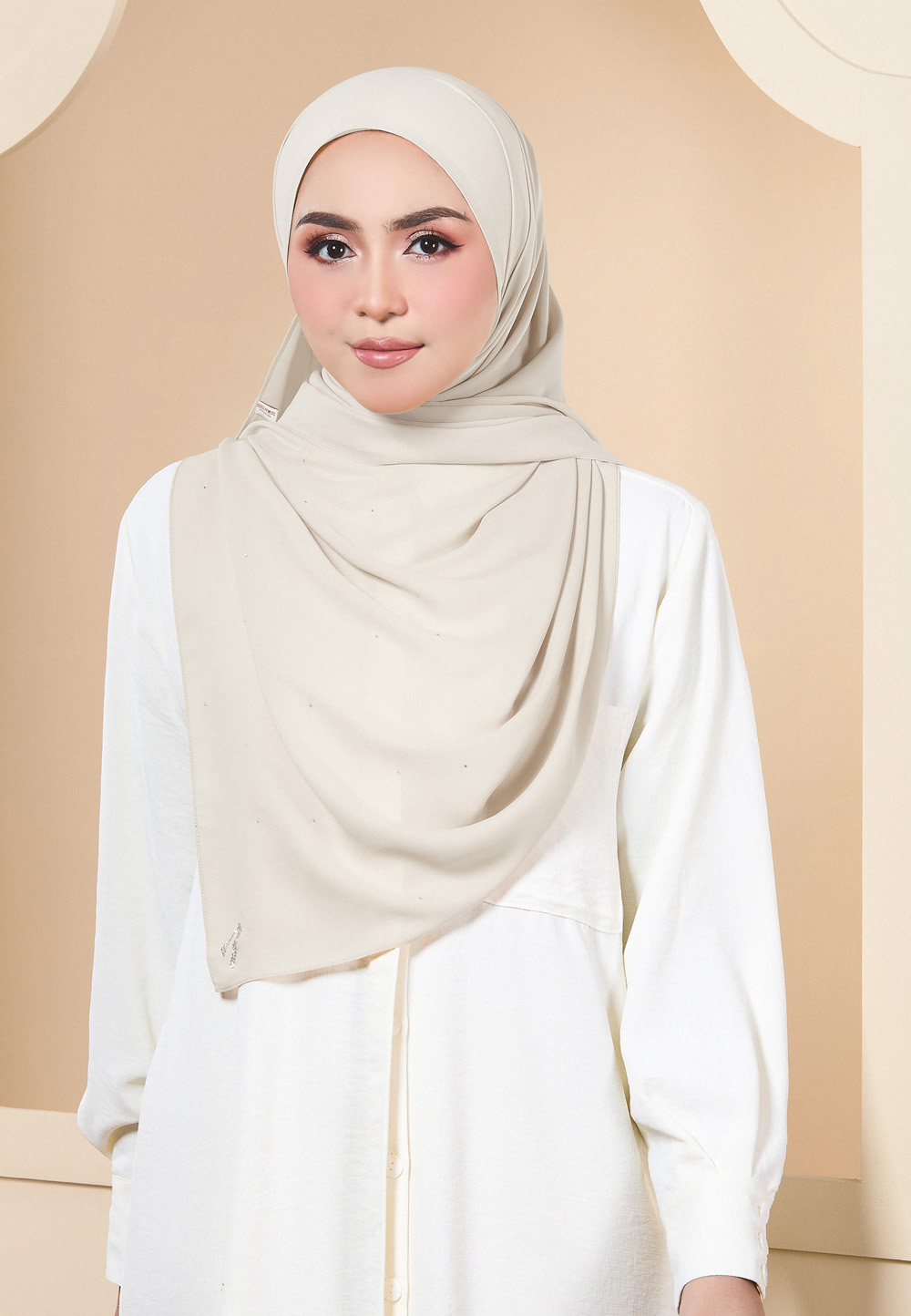 Ariani Online Ariani Galeri Ariani RTW Ariani Luxe Online Shawl Modern Blouse Baju Kurung Malaysia Kurung Malaysia Online Clothing Scarves Plain Shawl SHAWL LENA SHAWL LENA PLAIN DIAMOND